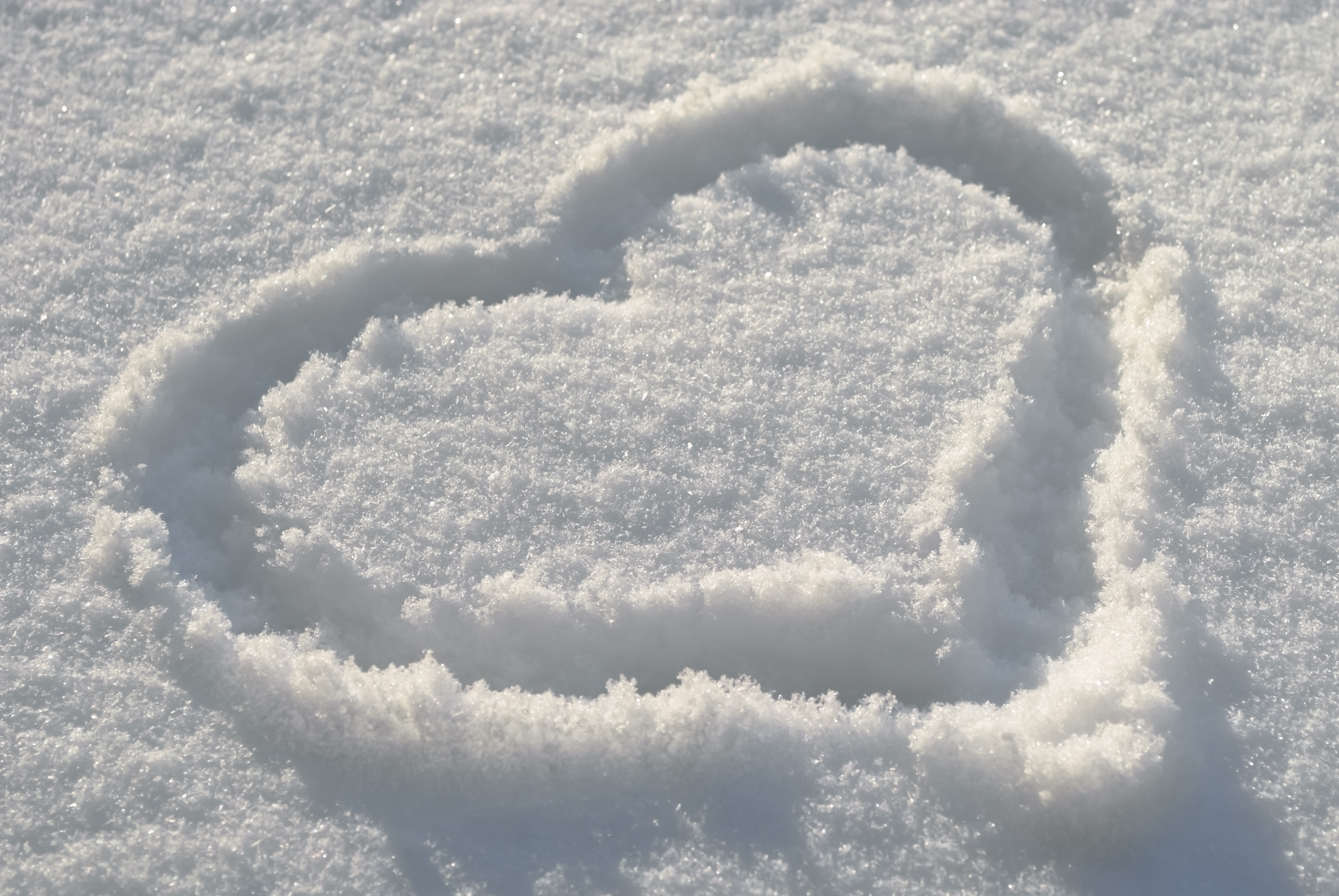 heart in snow